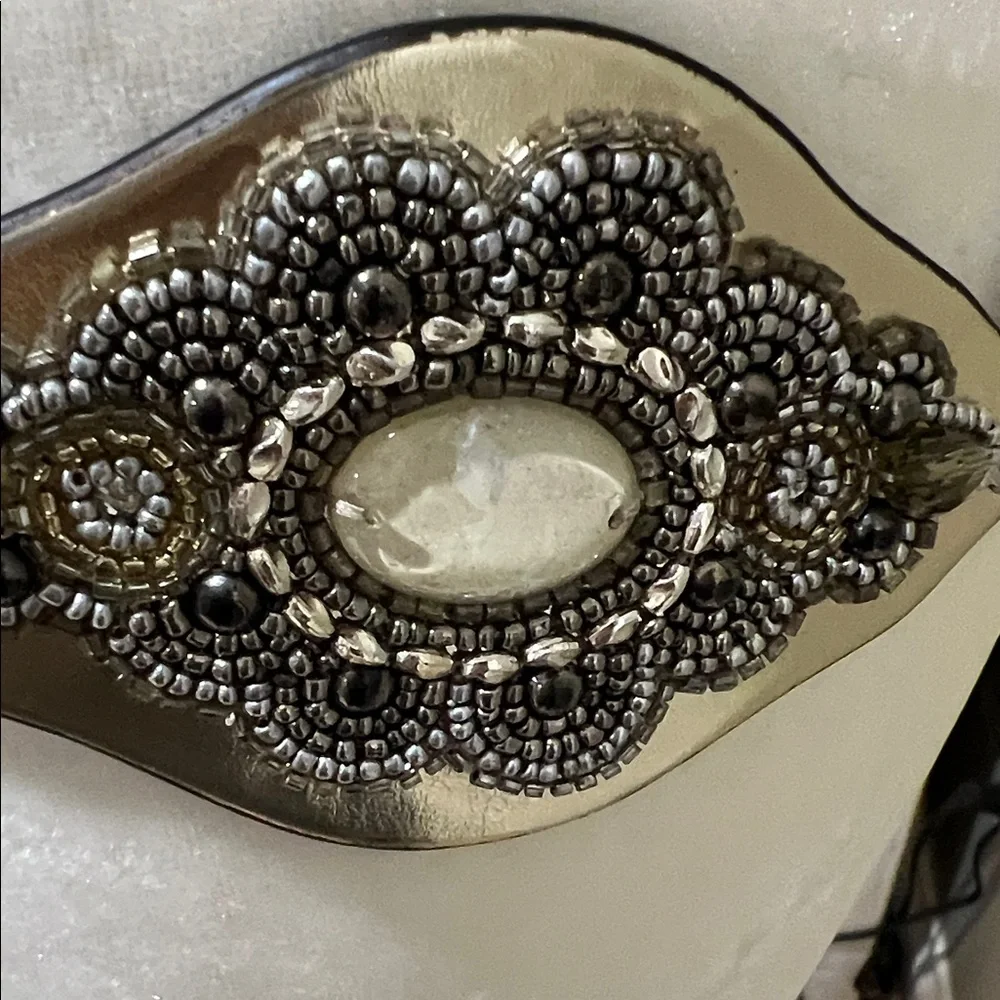 NWOT CHICO’S Beaded Gold Metallic Faux Leather and Silver Chain Belt - Picture 8 of 11